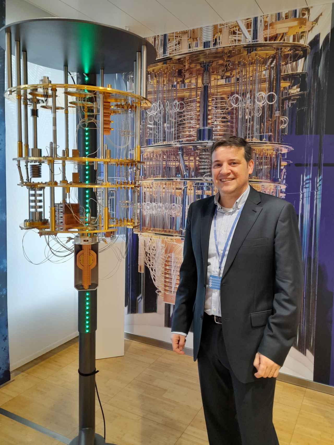 Juan Bernabe-Moreno, en el laboratorio de IBM Research en Zúrich.