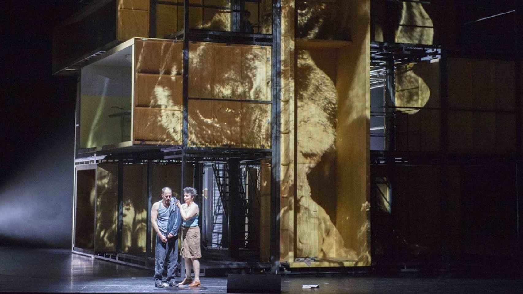Un momento de 'El ángel de fuego' (2022), de Gustavo Gimeno, en el Teatro Real
