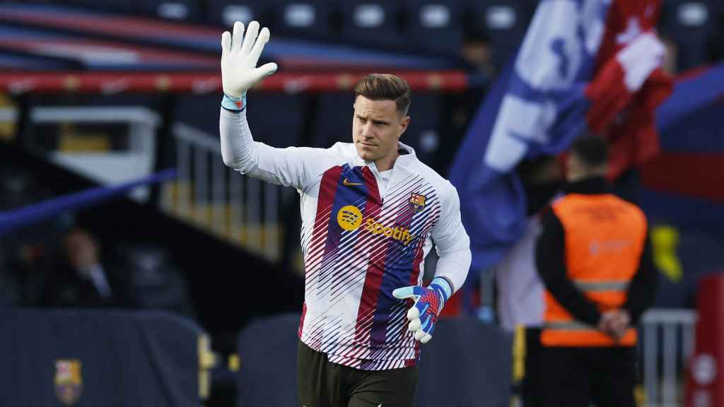 Ter Stegen, durante un calentamiento del Barça antes de enfrentarse al Alavés.