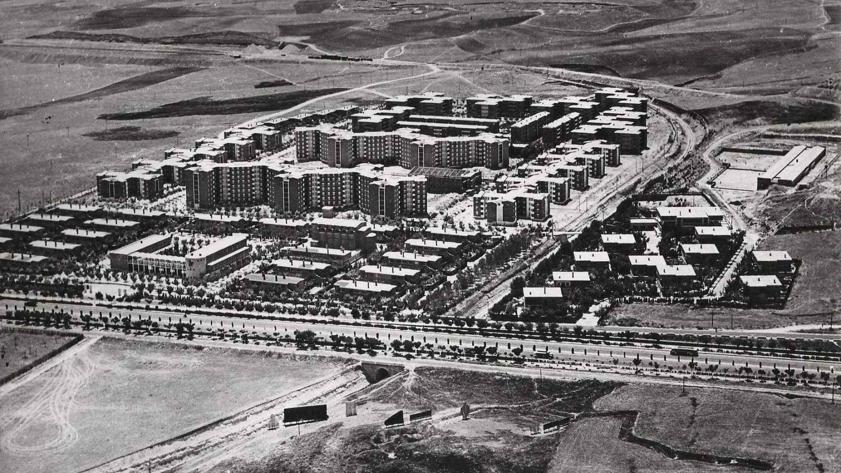 Vista de la Ciudad Pegaso en los años 60.