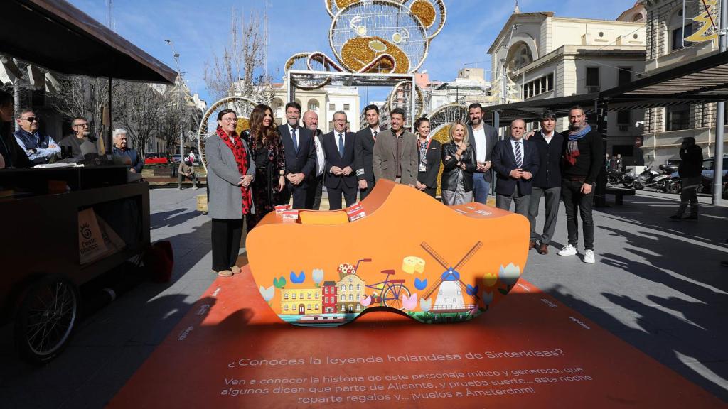 La presentación este martes de la promoción de EasyJet en Alicante.