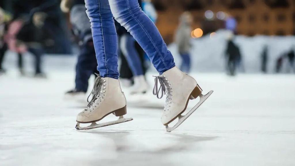 Pista de hielo de Plaza de España de Madrid: precios, ubicación y cómo llegar.