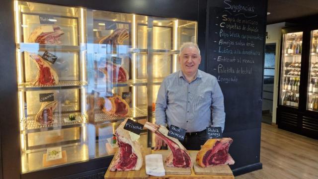 El responsable de la parrillada San Isidro.