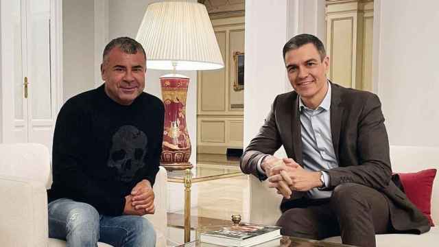 Pedro Sánchez recibe en La Moncloa a Jorge Javier el mismo día que La Fábrica de la Tele rompe con Mediaset
