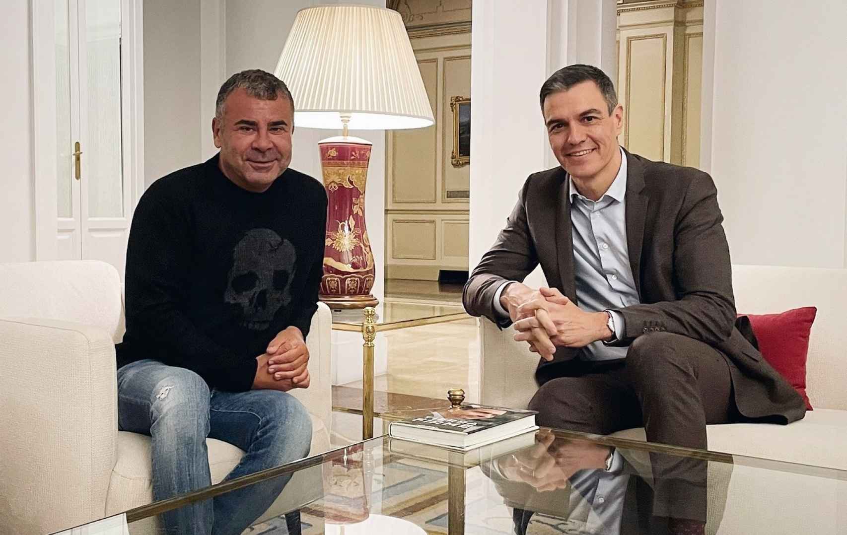 Jorge Javier Vázquez se reúne con Pedro Sánchez durante su visita a La Moncloa el pasado miércoles.