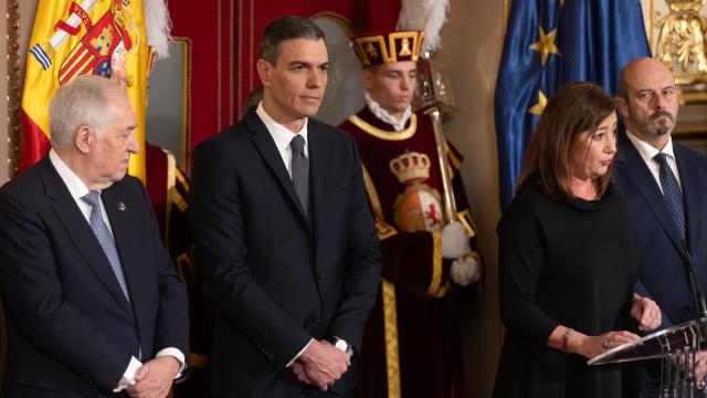 Francina Armengol interviene durante el acto de homenaje a la Constitución, en el Congreso de los Diputados, este 6 de diciembre.