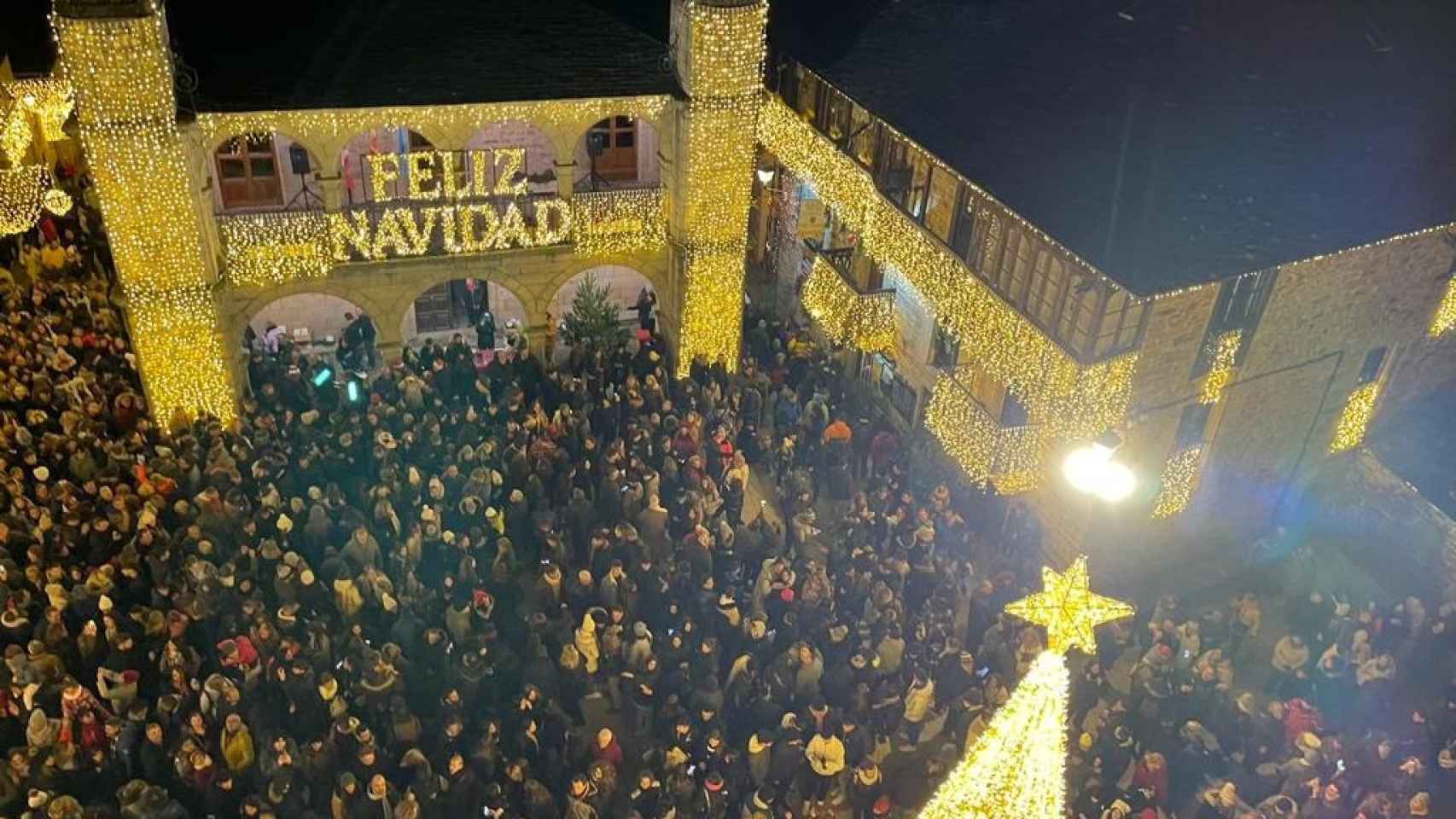 Encendido navideño en Puebla de Sanabria