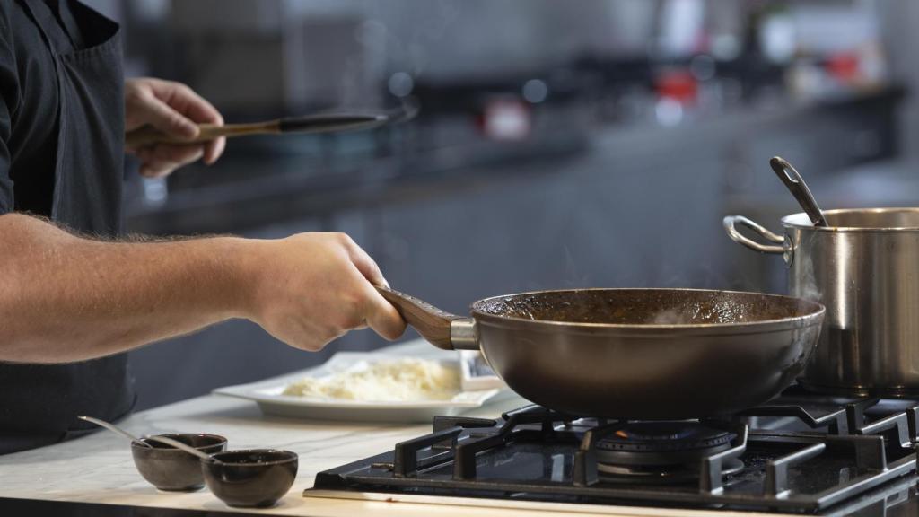 El menú de seis platos elaborado por alumnos de cocina que puedes probar en Mallorca por sólo 40€.