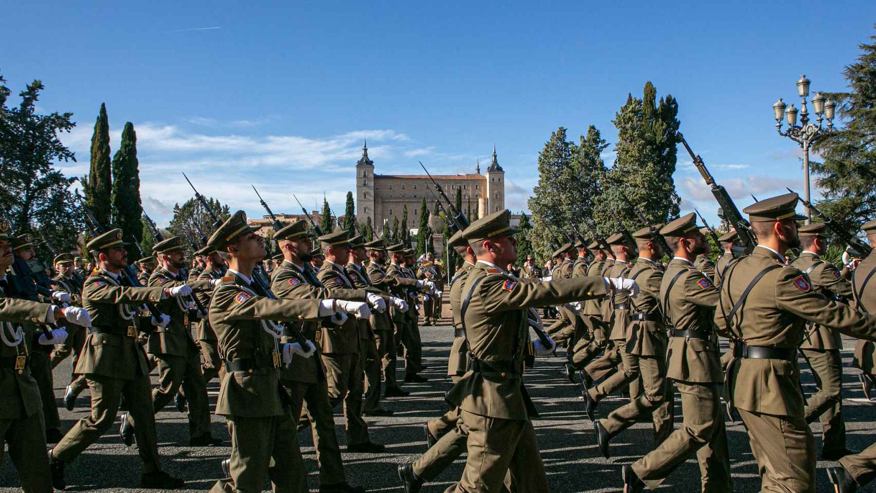 Las mejores imágenes de la festividad de la patrona de Infantería en Toledo