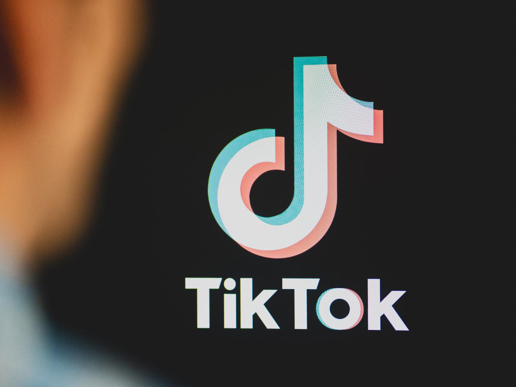 TikTok vs.  - Averigua qué se adapta mejor a tus