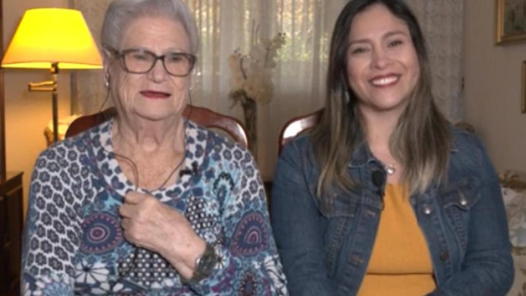 Cándida y Andrea, compañeras de piso con 87 y 35 años