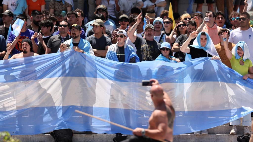 Asistentes a la toma de posesión de Milei.