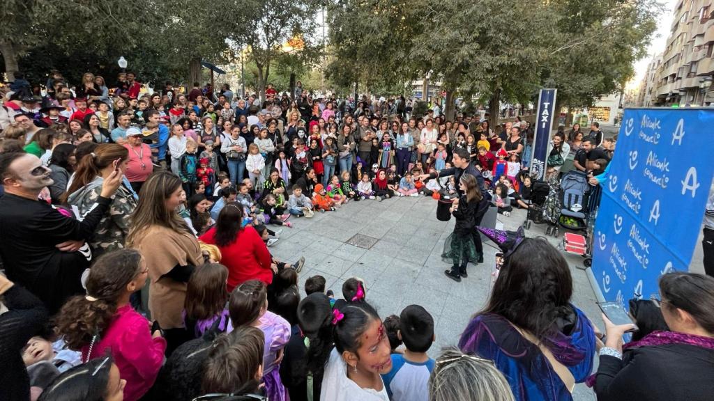 Las demostraciones de magia son de las actividades favoritas de los más pequeños.