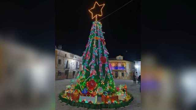 Árbol de Navidad de Valdeolivas (Cuenca).