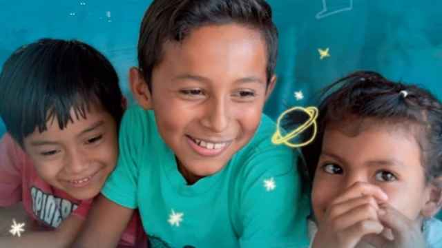 Ya está abierto en Toledo el rastrillo navideño de la Fundación Escuelas para el Mundo