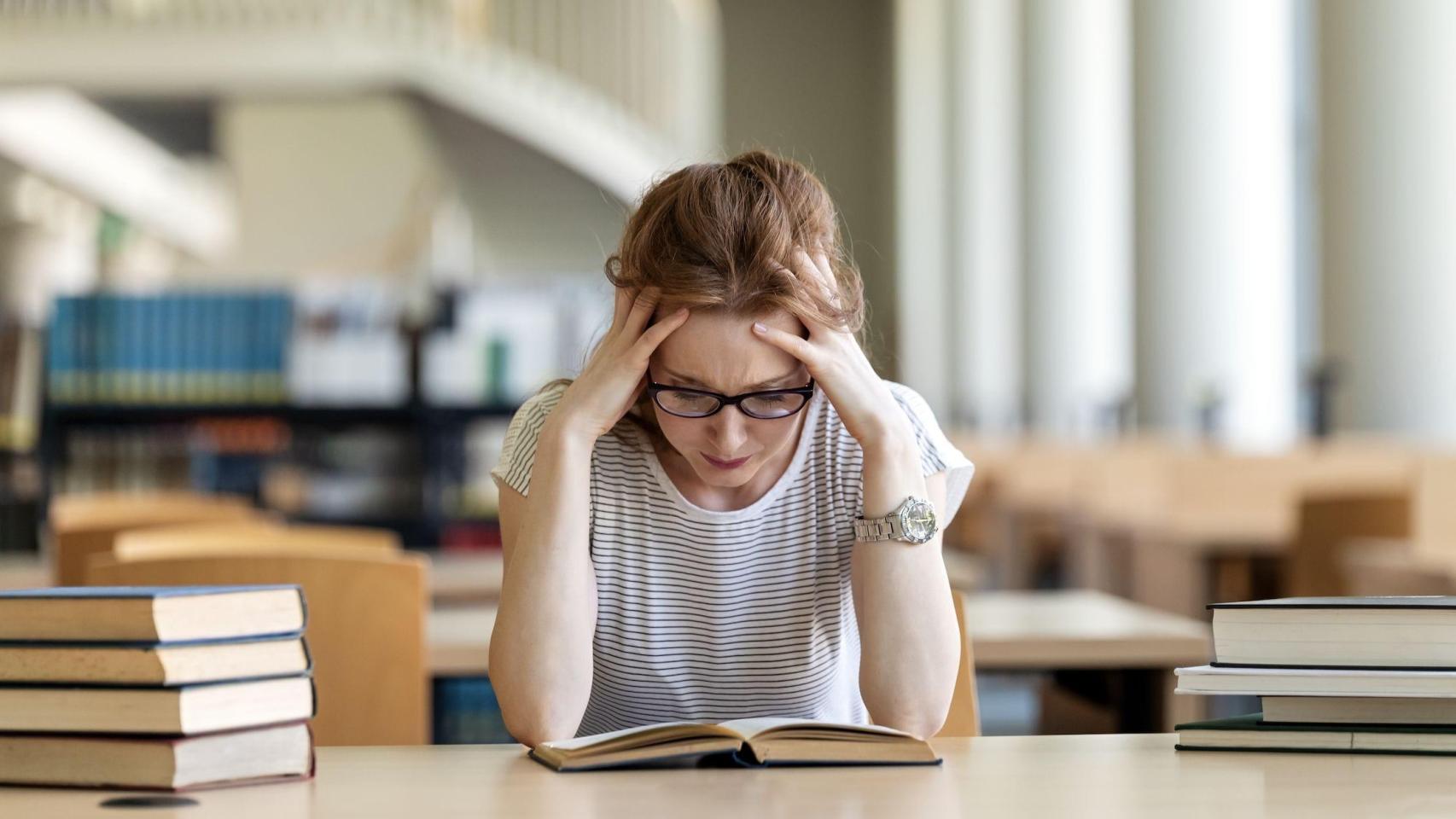 Guía de bibliotecas en Santiago: todo lo que tienes que saber en época de exámenes