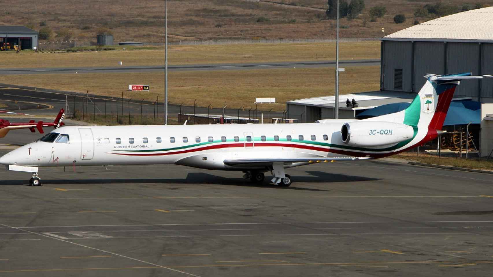 El avión oficial de Guinea Ecuatorial señalado por la Policía Nacional como el utilizado en el supuesto secuestro.