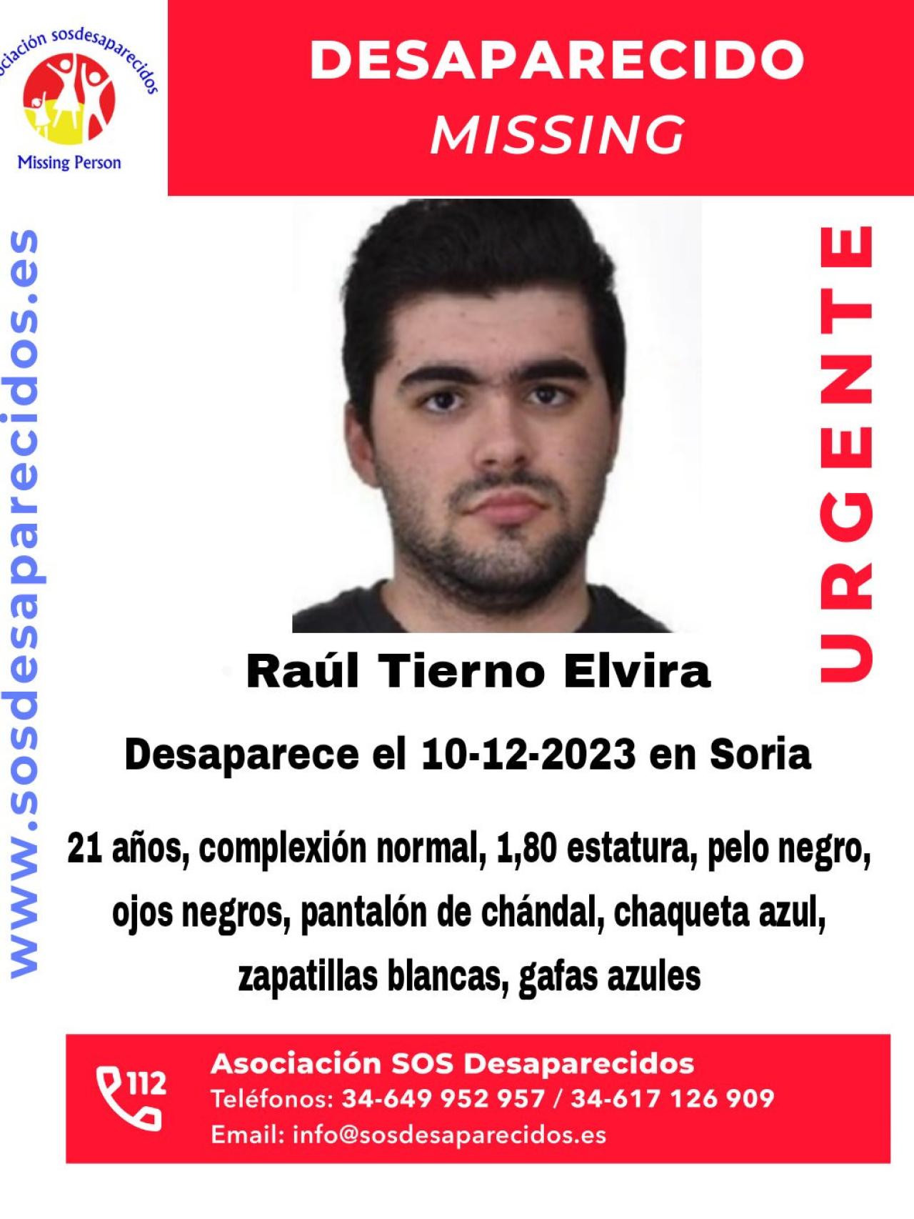 Cartel que se difundió tras la desaparición del joven en Soria.