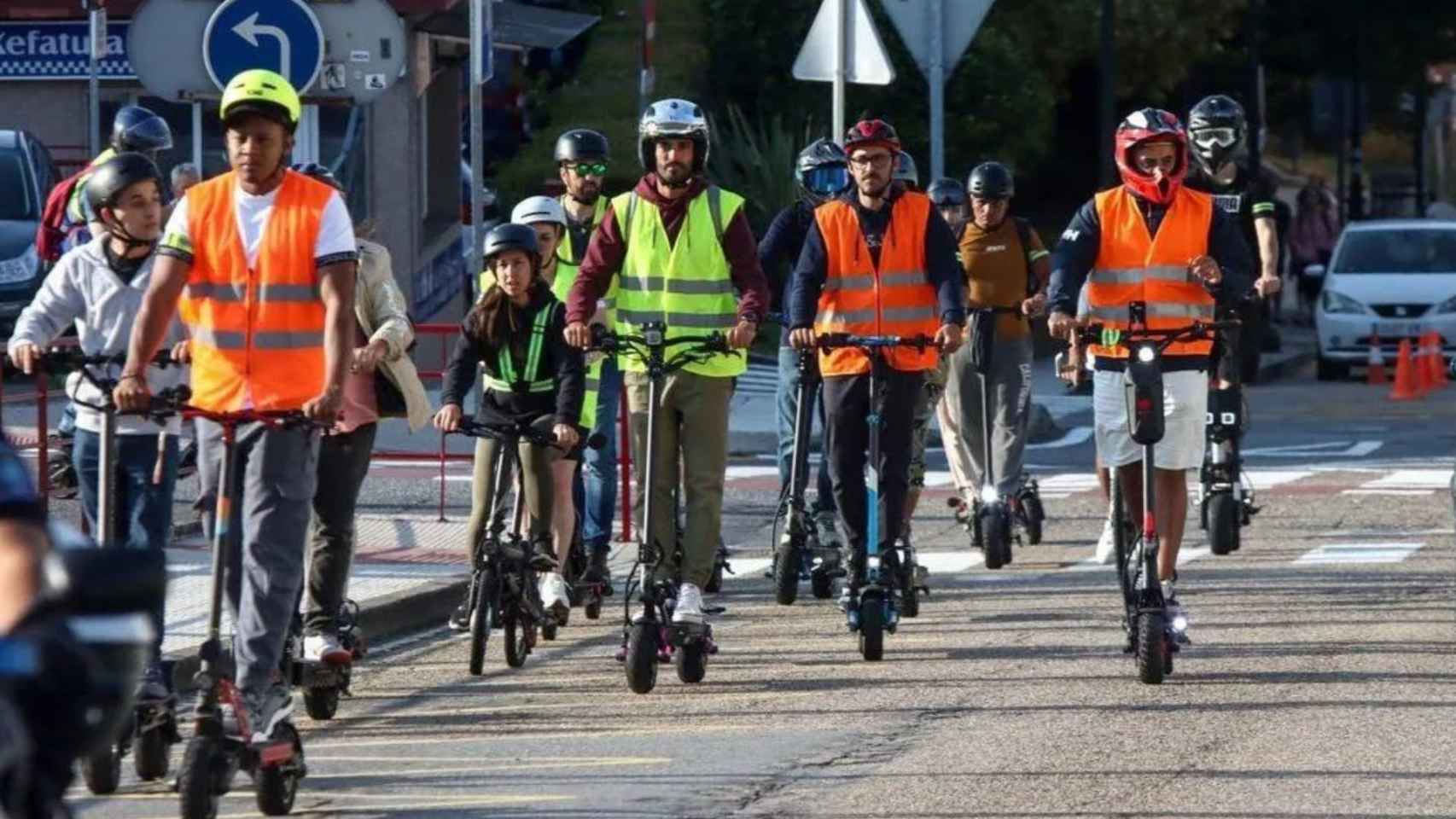 Usuarios de VMP de Vigo se manifestarán por la prohibición de acceder al tren con patinetes