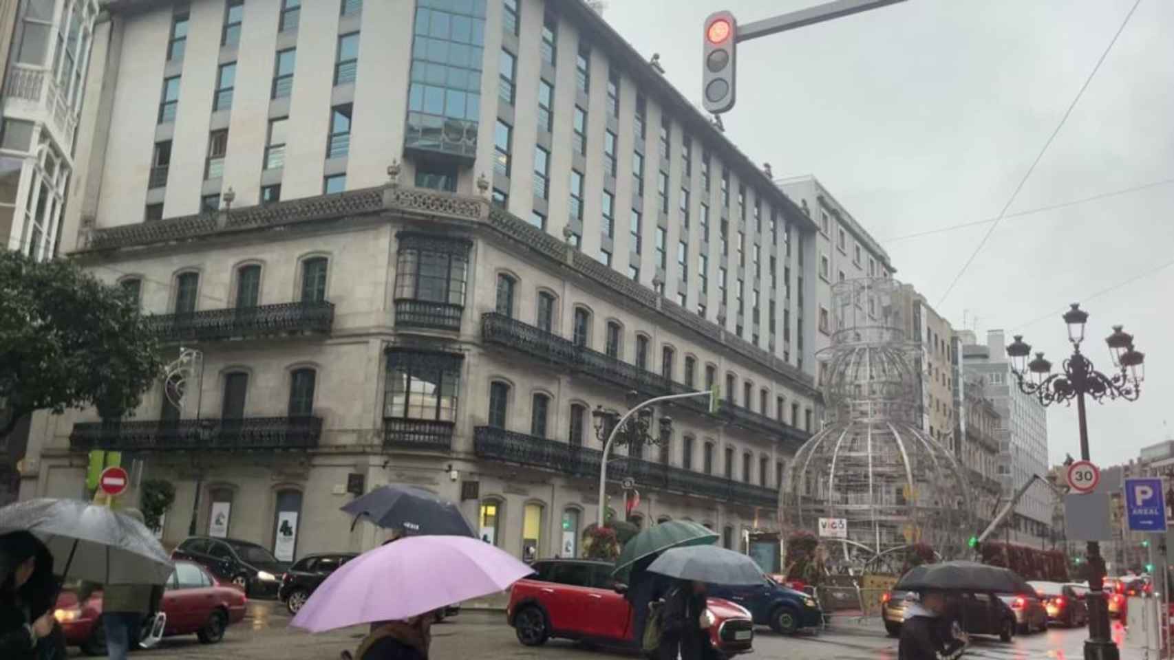 Lluvia Vigo, paraguas