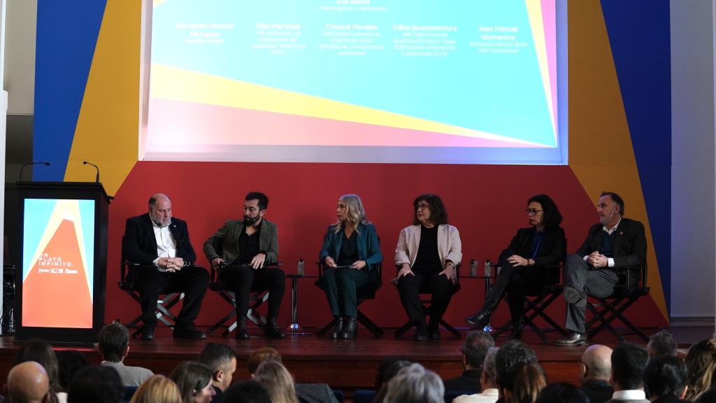 Representantes de Ciudad de la Luz durante la jornada 'Un plató infinito'.