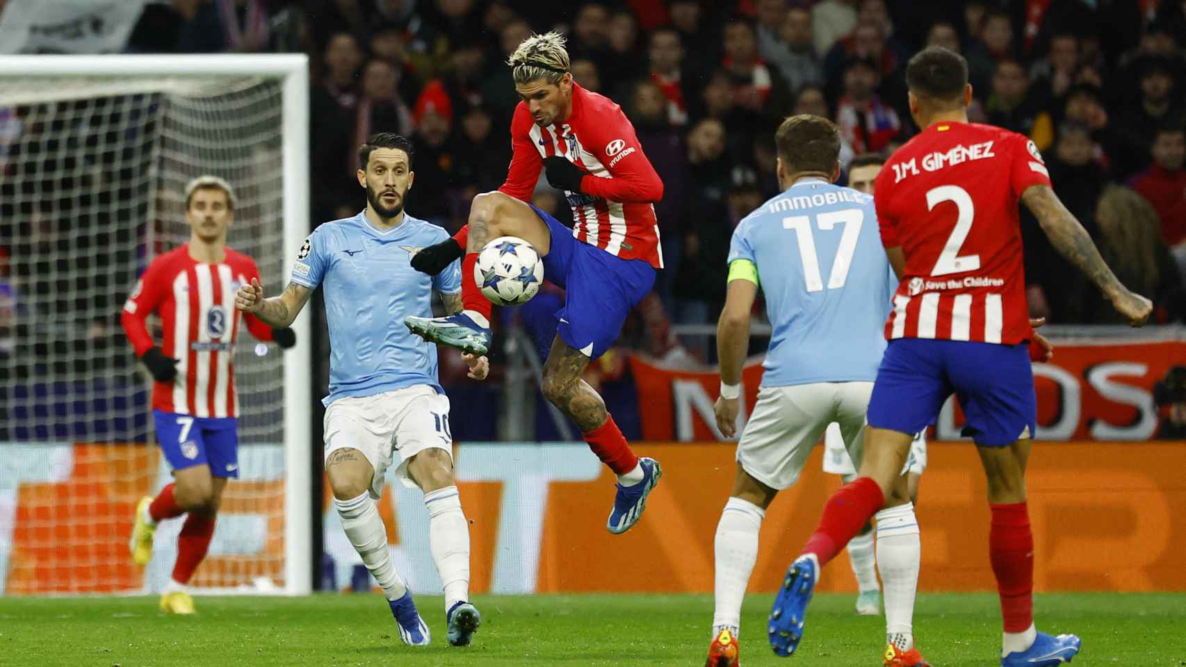 Atlético Madrid - Lazio, fútbol en directo: Griezmann y Lino dan el triunfo  y el liderato a los rojiblancos