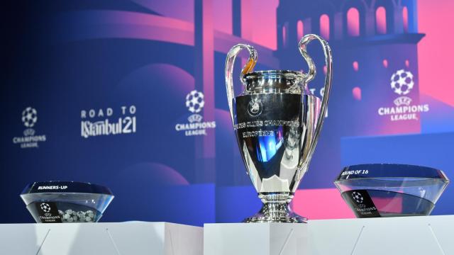 Instante de un sorteo de octavos de final de la Champions League.