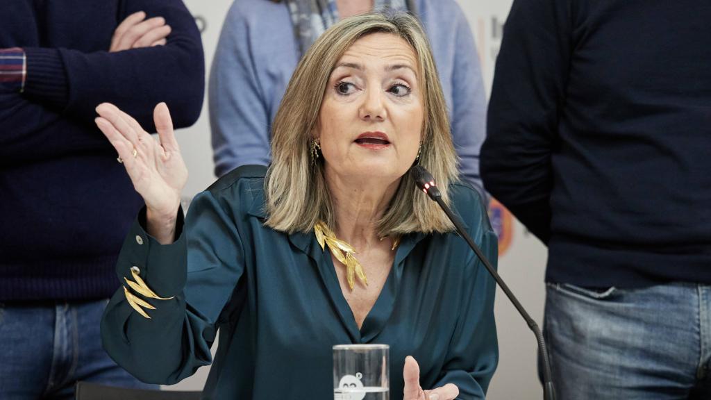 La todavía alcaldesa de Pamplona, Cristina Ibarrola, este miércoles en rueda de prensa.