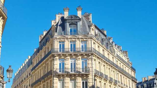 Edificio que Santalucía ha comprado en París