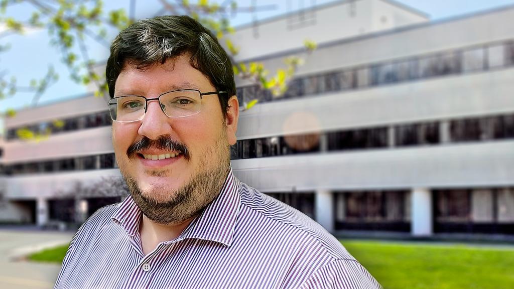 Félix Parra es director de Teoría del Laboratorio de Física de Plasmas de la Univerisdad de Princeton.