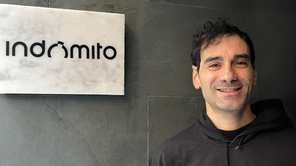 El reconocido chef Martín Vázquez estrena restaurante en Santiago: entramos en Indómito