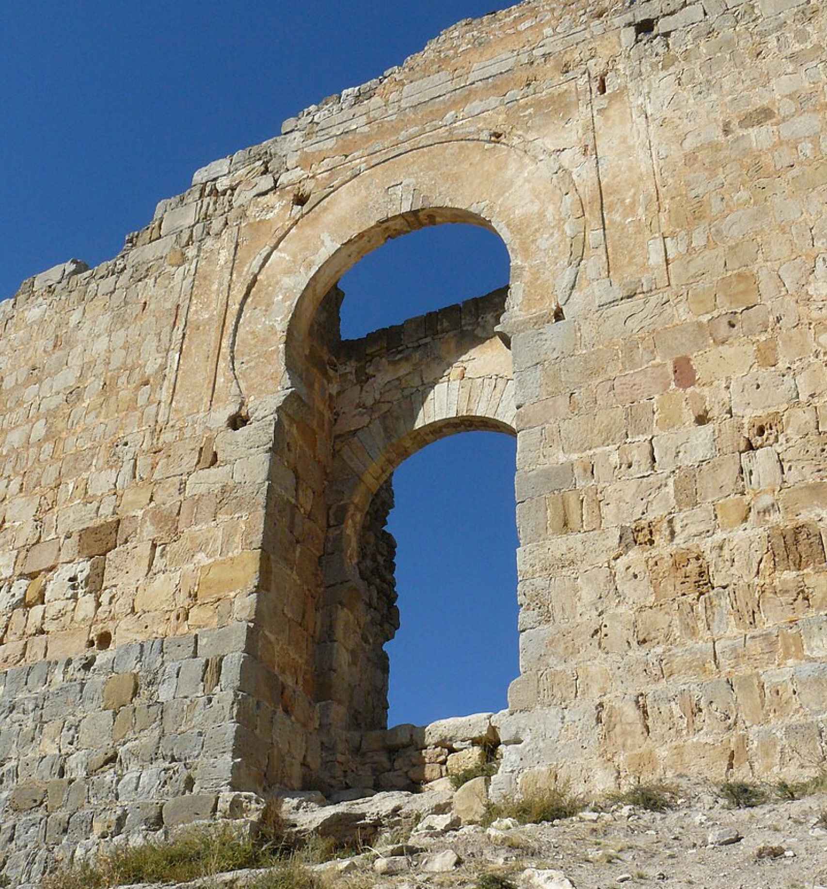 Puerta califal de Gormaz