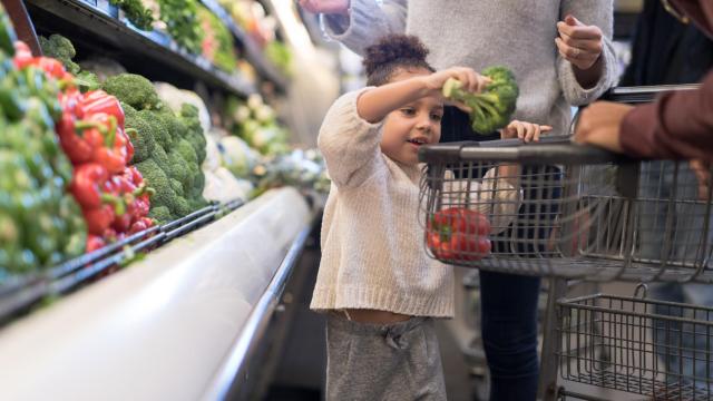 Estos son los alimentos más ricos en nutrientes que puedes comer: lápiz y boli para tu próxima visita al súper