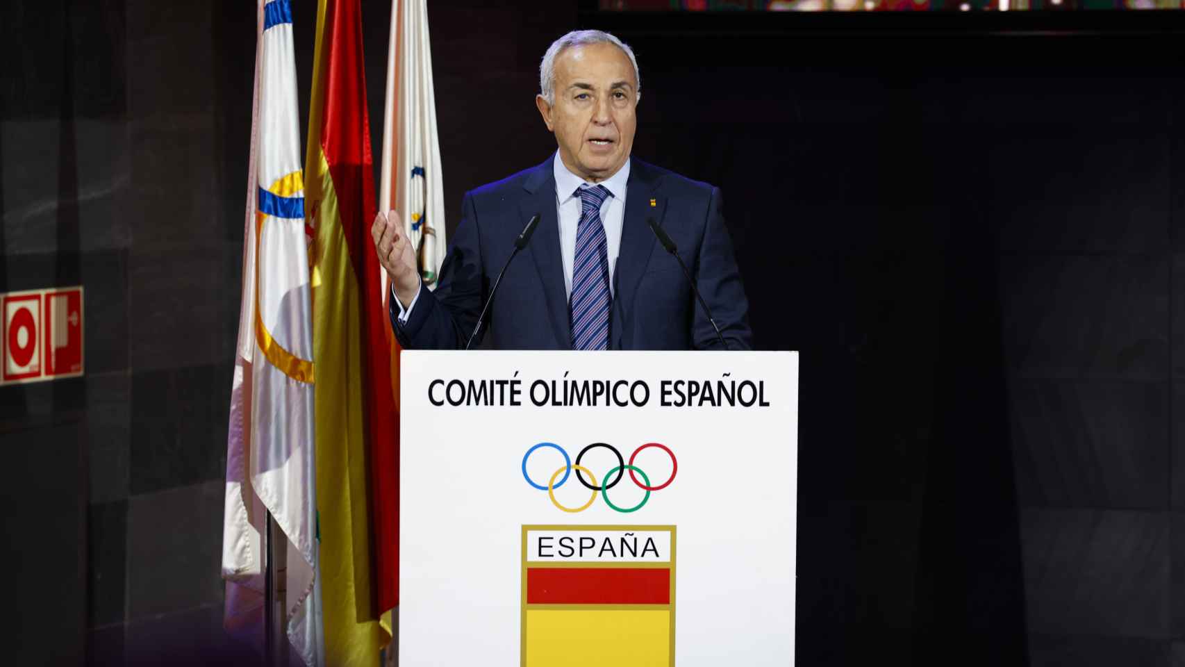 El presidente del COE Alejandro Blanco pronuncia un discurso en la XVIII Gala del COE.