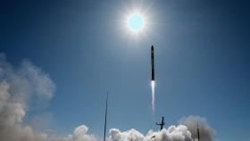 Despegue cohete Electrón de Rocket Lab