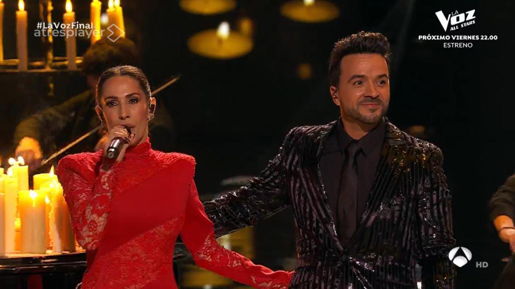 Luis Fonsi y Malú en la final de 'La Voz'.