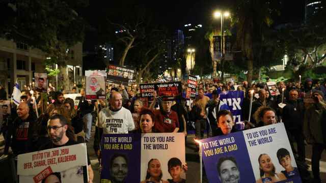 Protestas en Tel Aviv por la muerte de tres rehenes israelíes por error