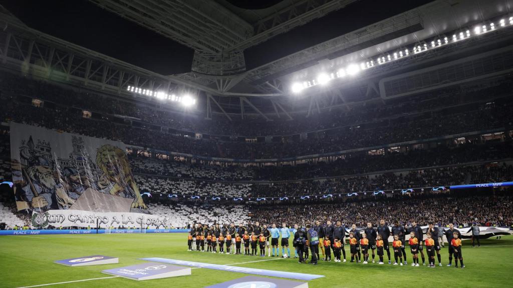 Interior del Santiago Bernabéu durante el último Real Madrid - Nápoles