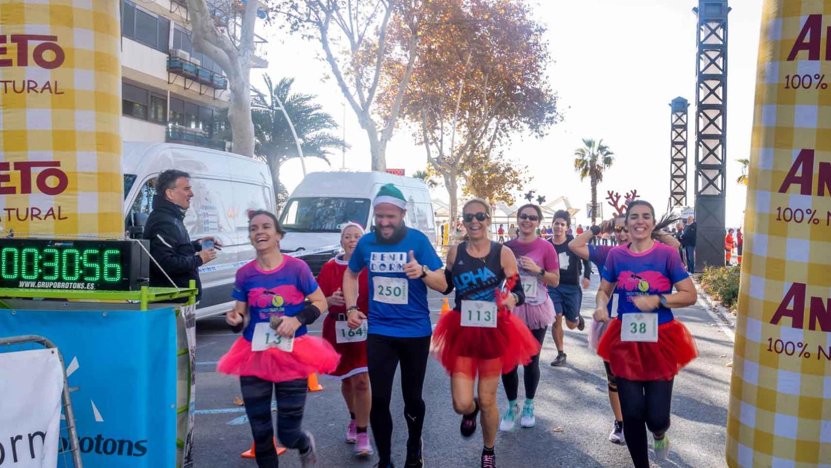 Participantes de la San Silvestre de Benidorm.