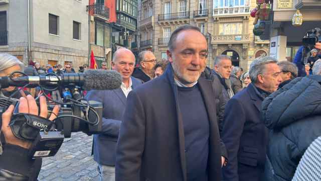 Javier Esparza a su llegada a la Plaza Consistorial de Pamplona