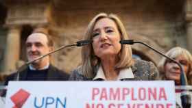 La alcaldesa de Pamplona, Cristina Ibarrola, y el líder de UPN, Javier Esparza.