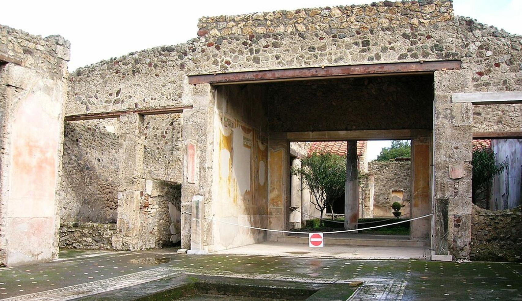 Casa de Lucio Cecilio Jucundo en Pompeya, lugar en el que fue robada la pieza