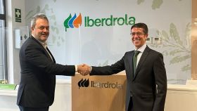Landa y García sellan alianza Iberdrola COAF Palencia