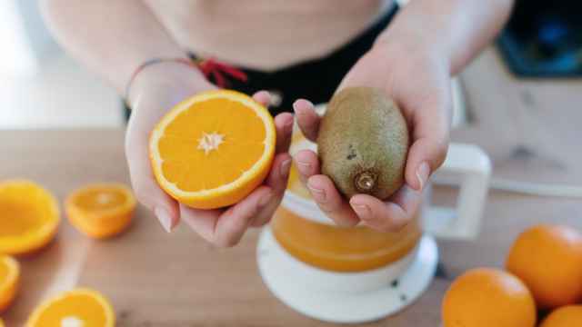 El fruto con 10 veces la vitamina C de la naranja y 15 veces la fibra del kiwi.