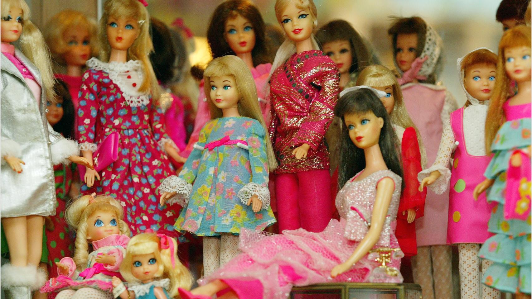 Exposición de muñecas Barbie en Düsseldorf, Alemania, en 2005.
