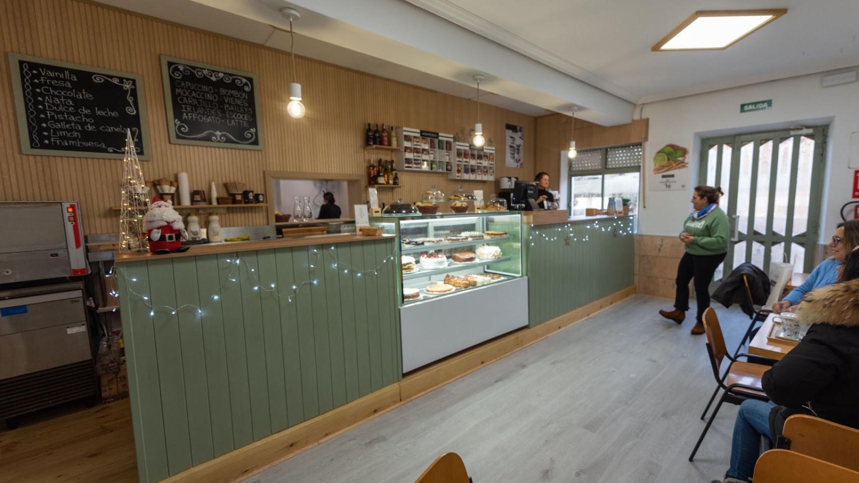 Imagen de la nueva pastelería en Paredes de Nava