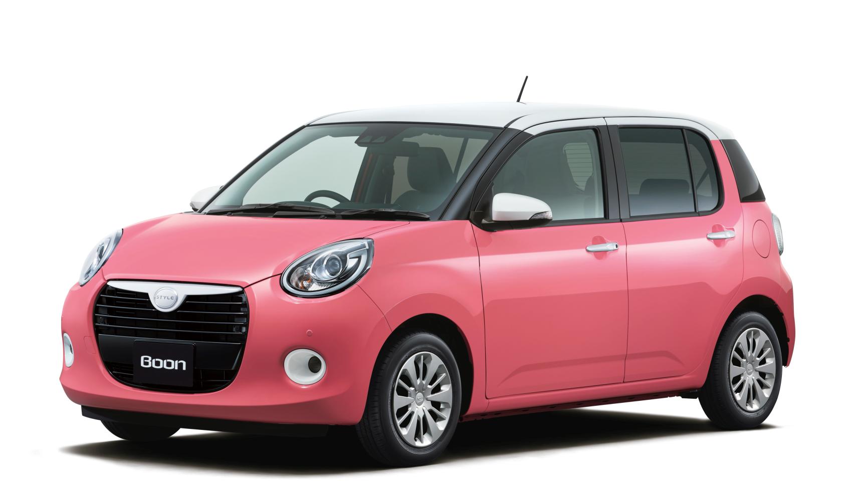 Un coche de la marca Daihatsu.