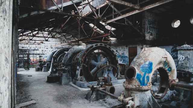 Una fábrica abandonada en imagen de archivo.