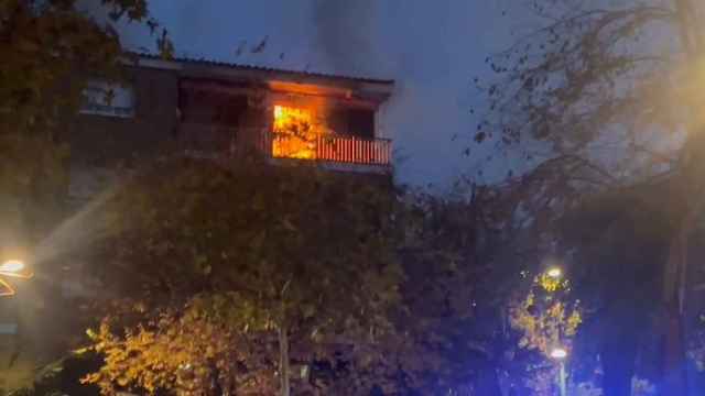 Incendio en un bloque de pisos de Santa Teresa en Toledo