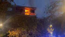 Incendio en un bloque de pisos de Santa Teresa en Toledo